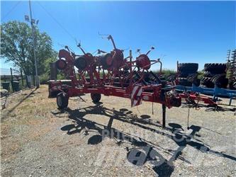 Lely Lotus 900 Pöyhimet ja haravat