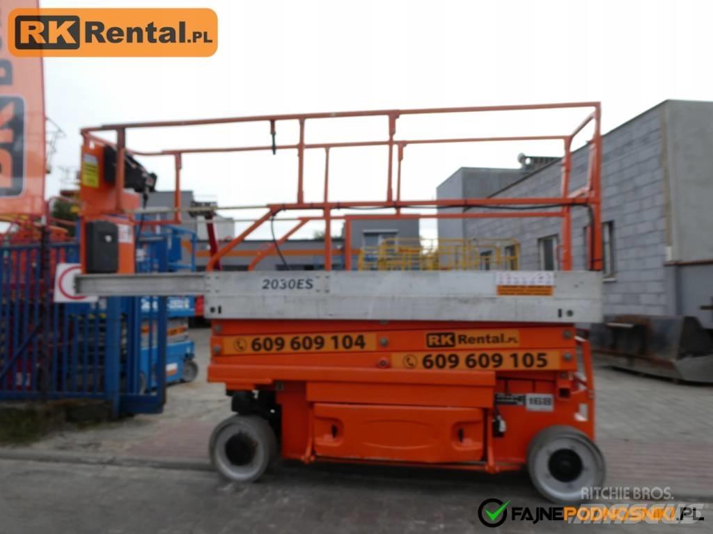 JLG 2030 ES Saksilavat