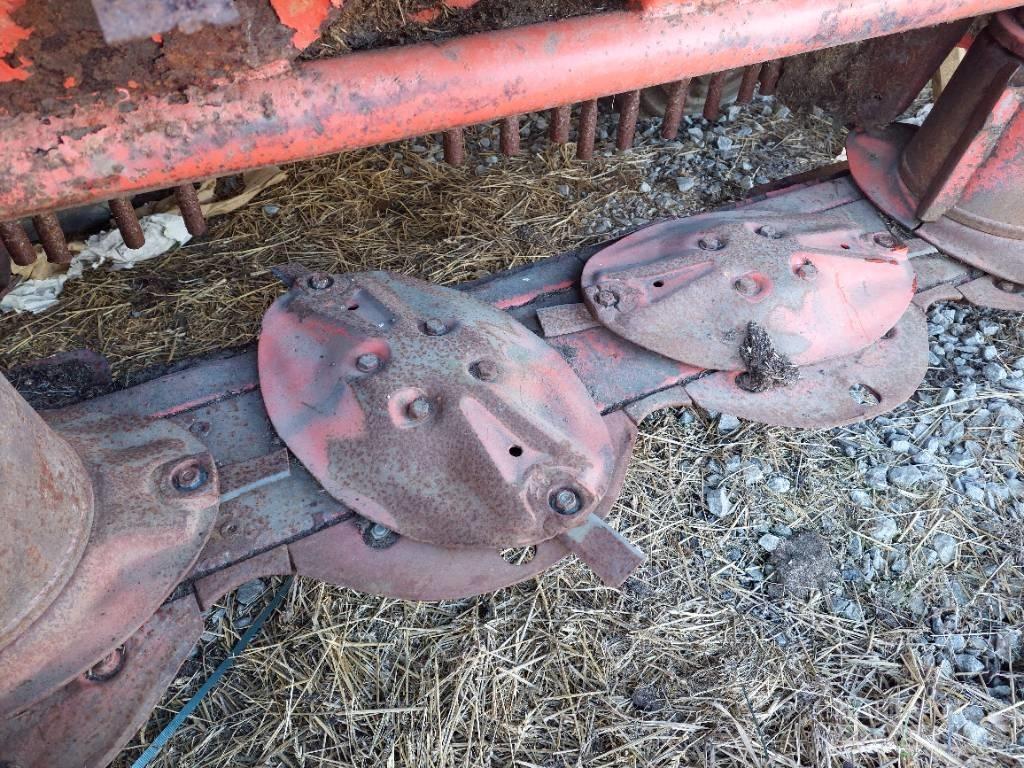 Kuhn alterna 400 Niittomurskaimet