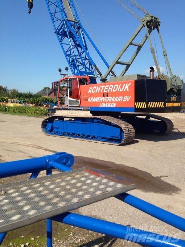 Liebherr 843 HS Tela-alustaiset nosturit