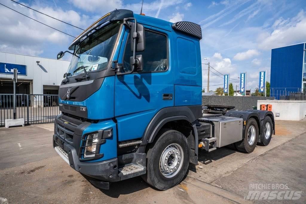 Volvo FMX 460 Vetopöytäautot