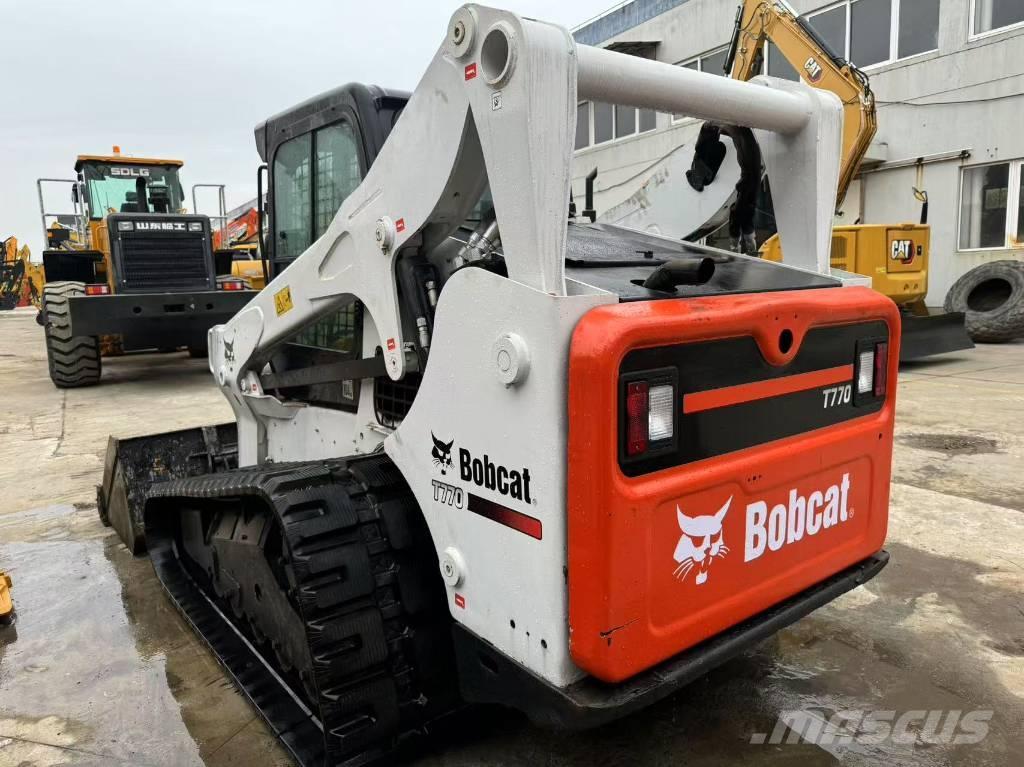 Bobcat T770 Telakuormaajat