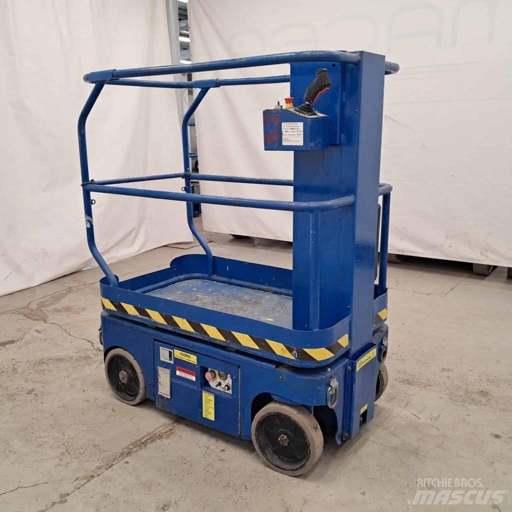 UpRight TM12 Saksilavat