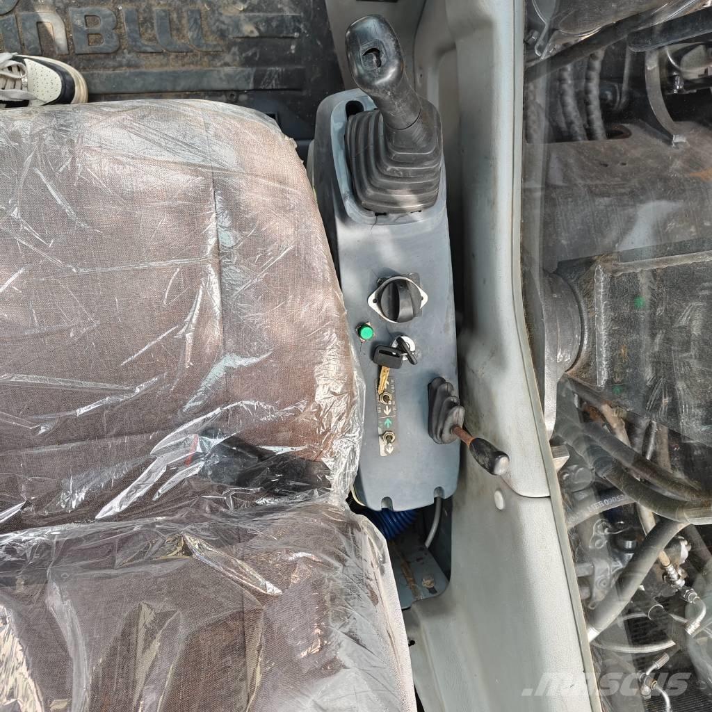 Hyundai R 150 W Pyöräkaivukoneet