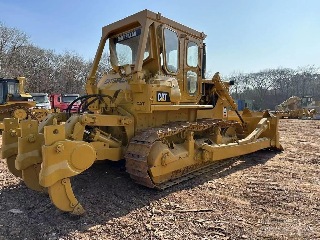 CAT D 8 K Telaketjupuskutraktorit