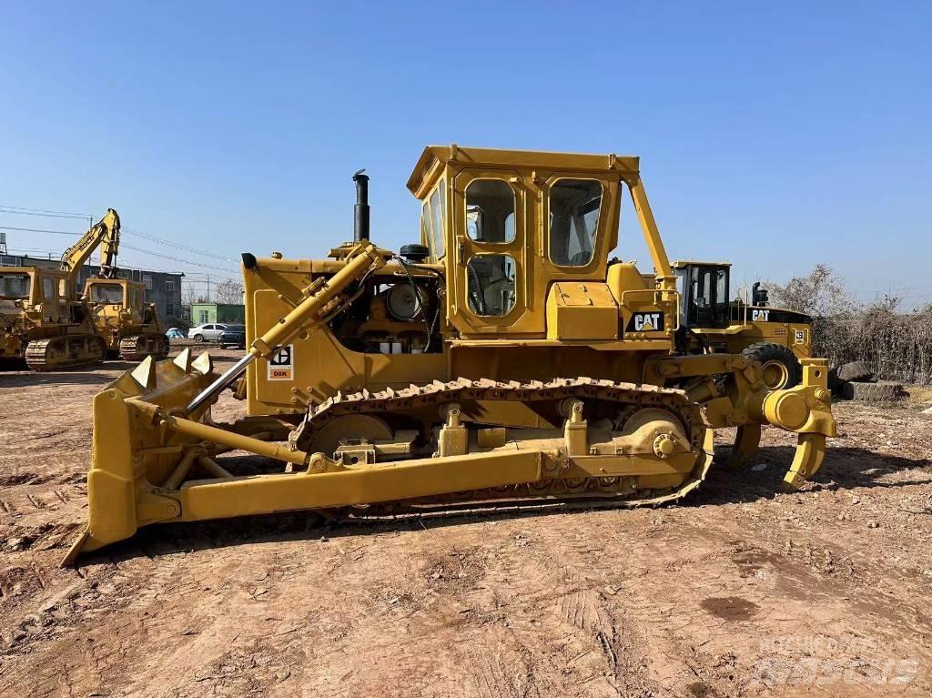 CAT D 8 K Telaketjupuskutraktorit