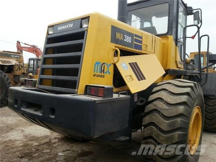 Komatsu WA 380-3 Pyöräkuormaajat
