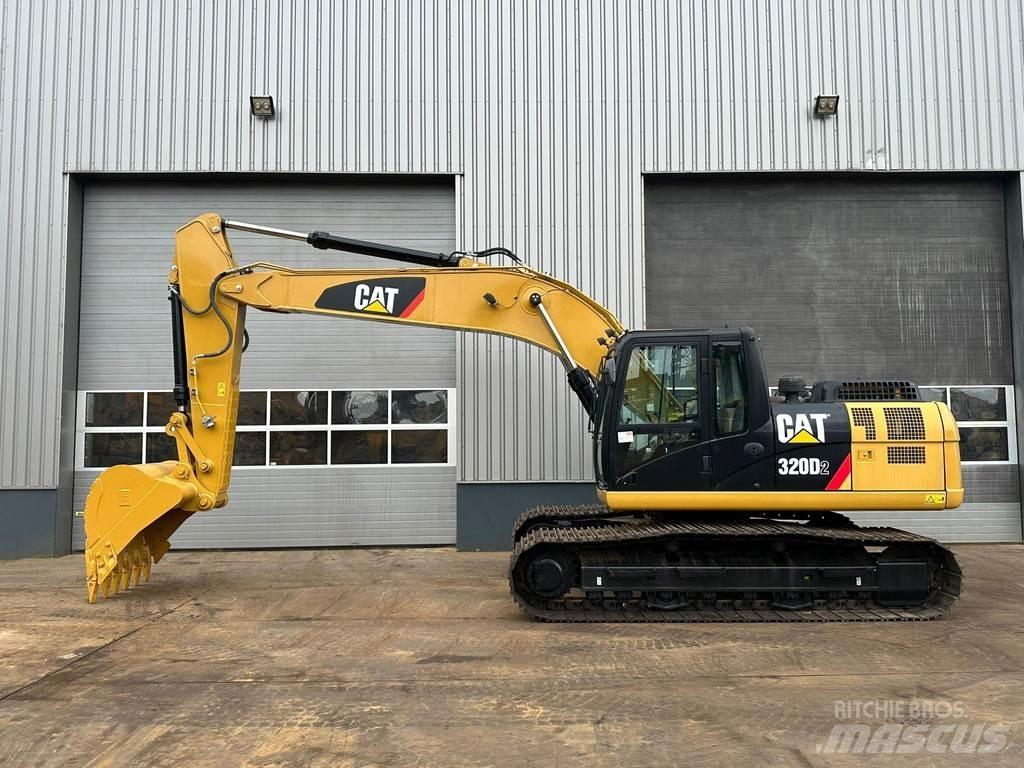 CAT 320D2 Telakaivukoneet