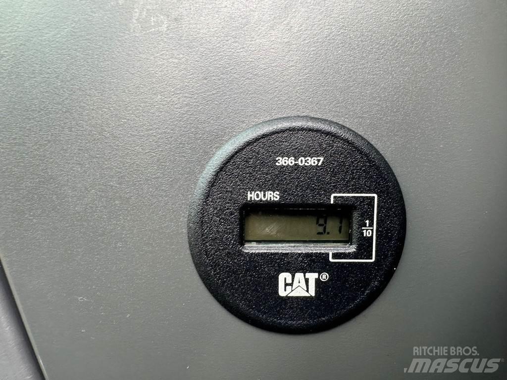 CAT 320D2 Telakaivukoneet