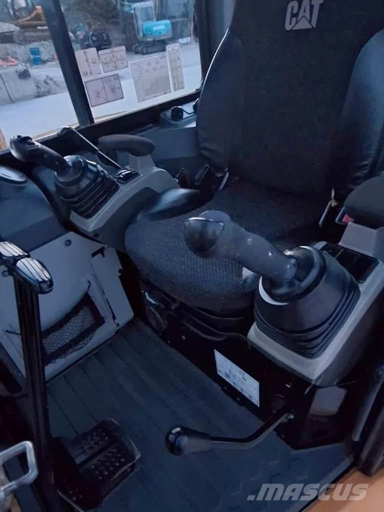 CAT 305E2CR Minikaivukoneet < 7t