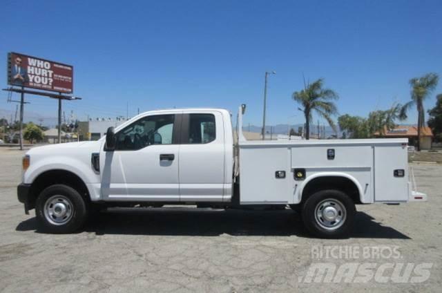 Ford F250 Hinausautot