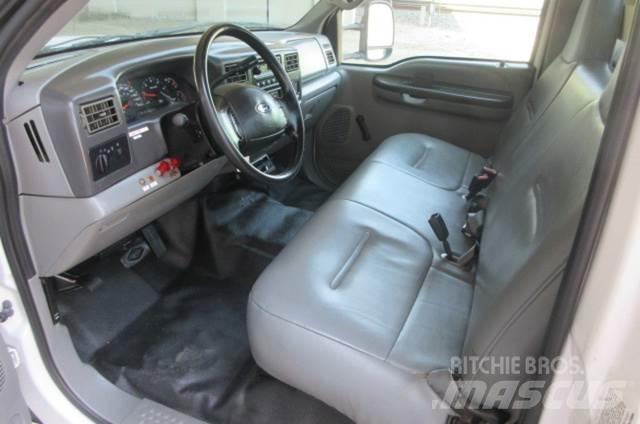 Ford F350 Hinausautot