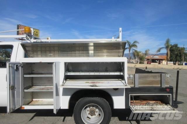 Ford F350 Hinausautot