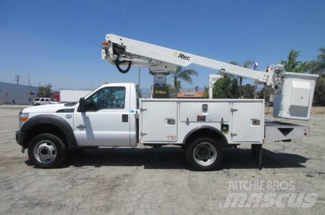 Ford F450 Nostolava-autot