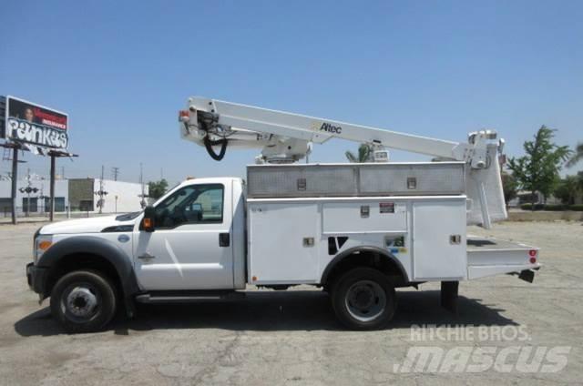 Ford F450 Nostolava-autot