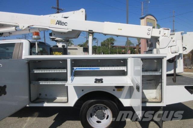 Ford F550 Hinausautot