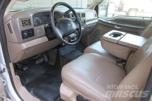 Ford F550 Hinausautot
