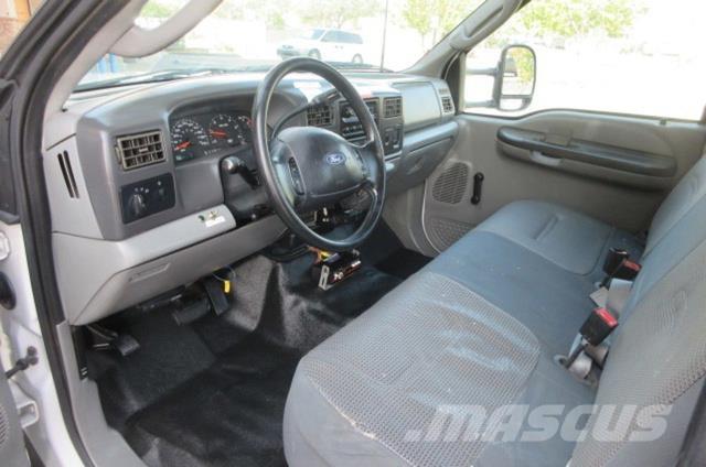 Ford F550 Hinausautot