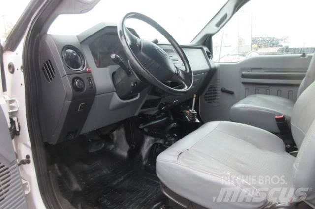 Ford F650 Hinausautot
