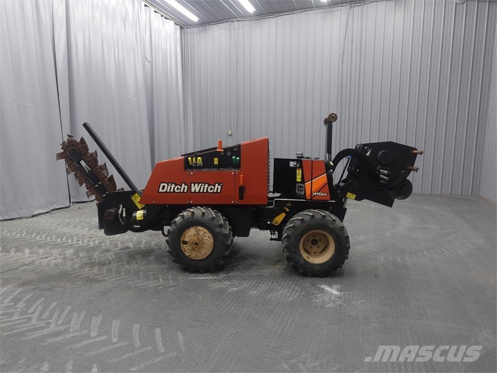 Ditch Witch 410SX Ketjukaivurit