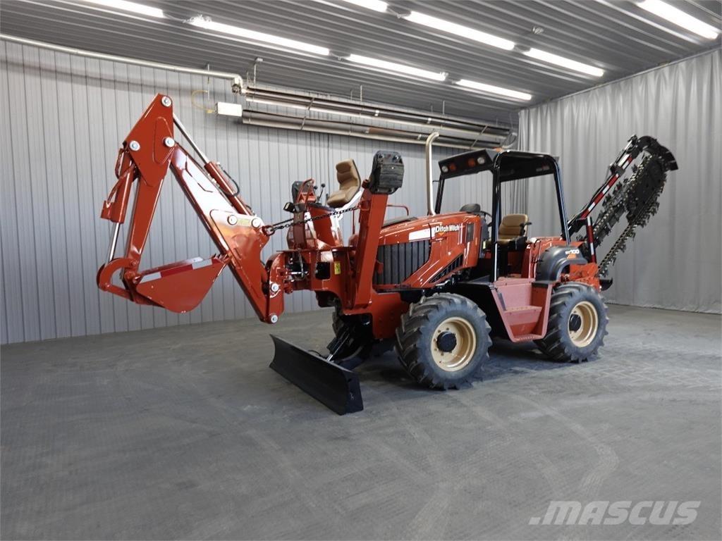 Ditch Witch RT100 Ketjukaivurit