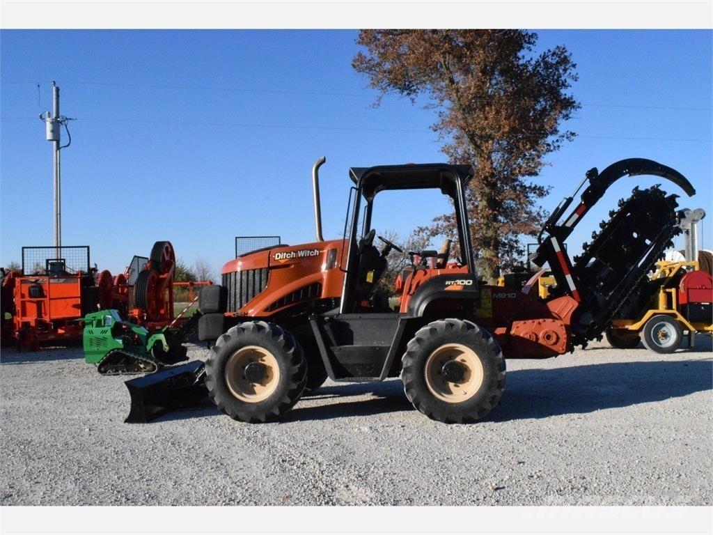 Ditch Witch RT100 Ketjukaivurit
