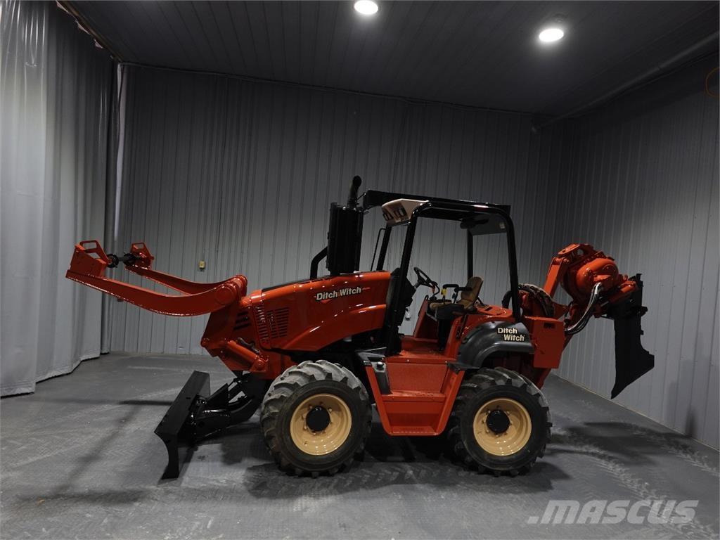 Ditch Witch RT115 Ketjukaivurit