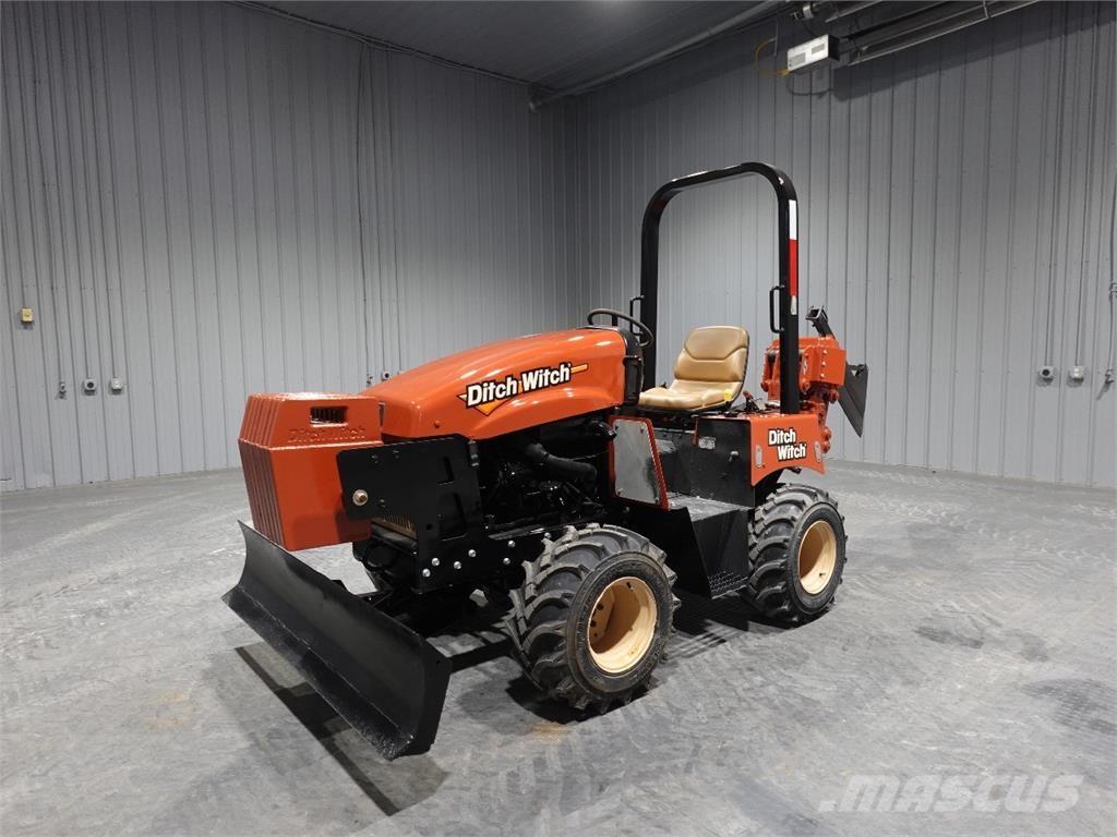 Ditch Witch rt40 Ketjukaivurit