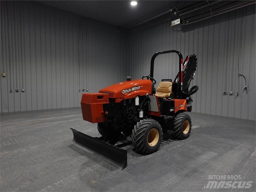 Ditch Witch rt45 Ketjukaivurit