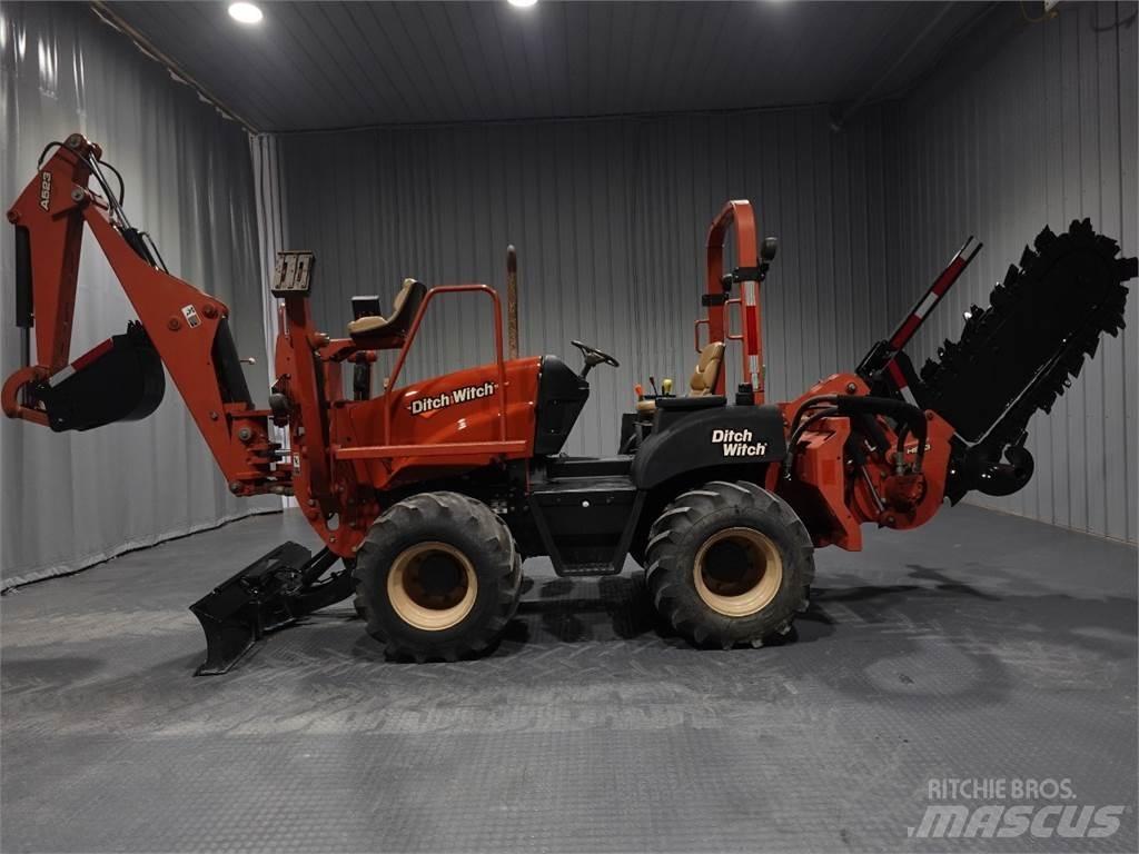 Ditch Witch RT55 Ketjukaivurit
