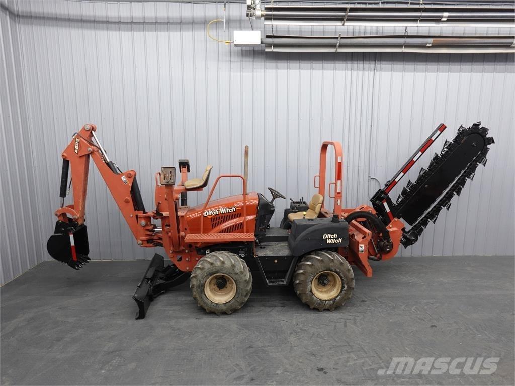 Ditch Witch RT80 Ketjukaivurit