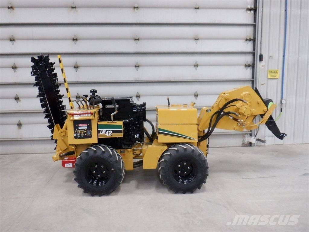 Vermeer LM42 Ketjukaivurit