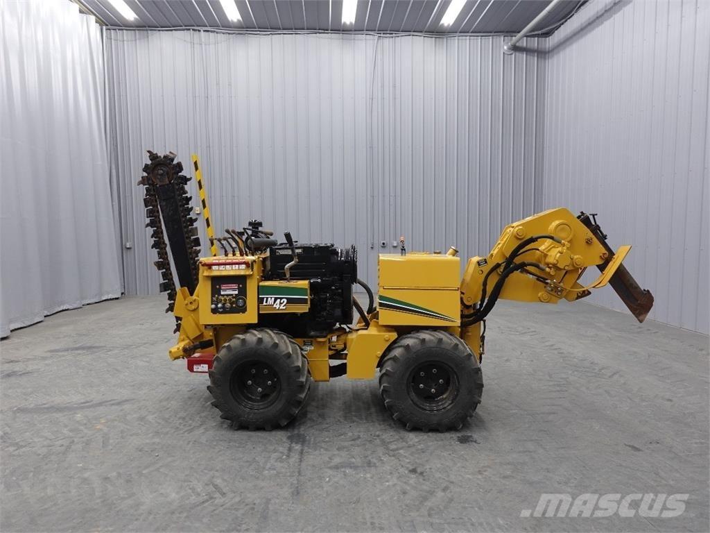 Vermeer LM42 Ketjukaivurit