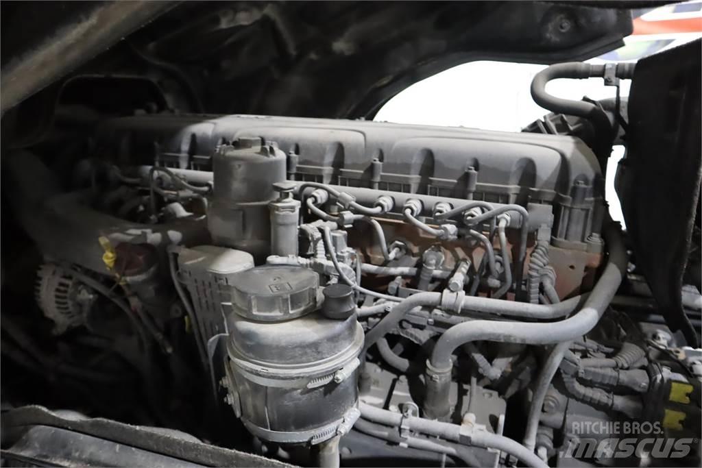 DAF CF450 Vetopöytäautot