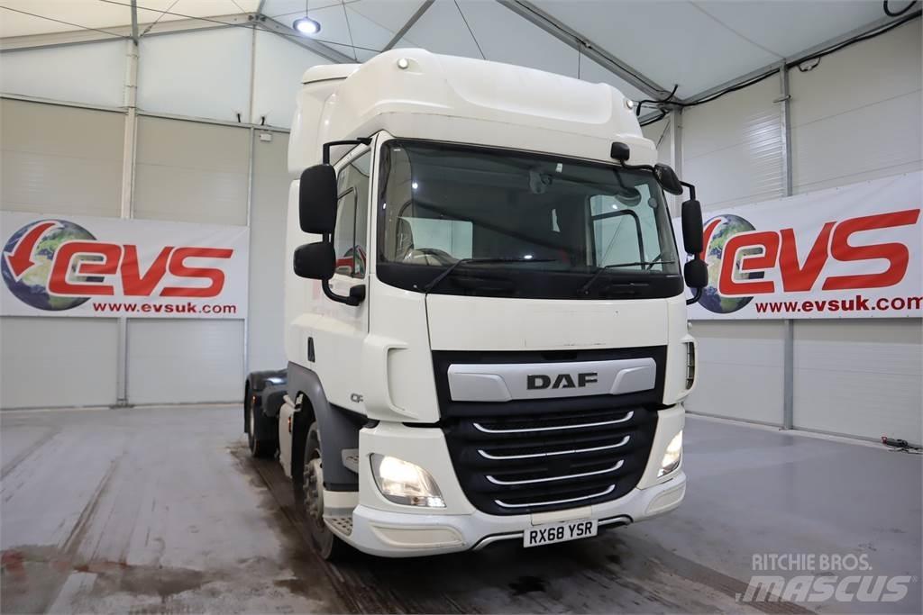 DAF CF450 Vetopöytäautot