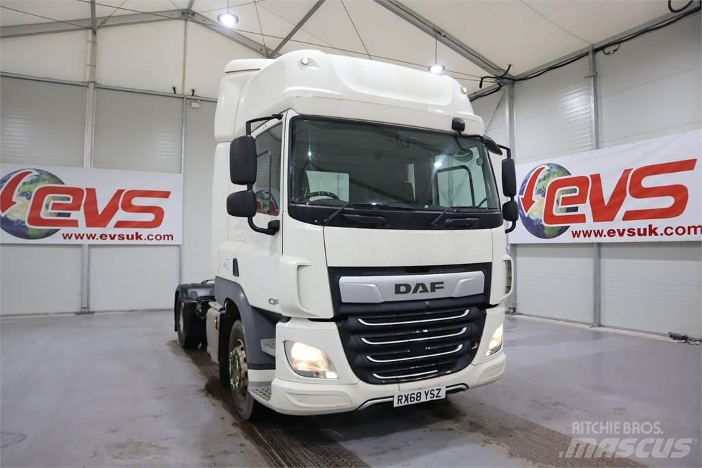 DAF CF450 Vetopöytäautot