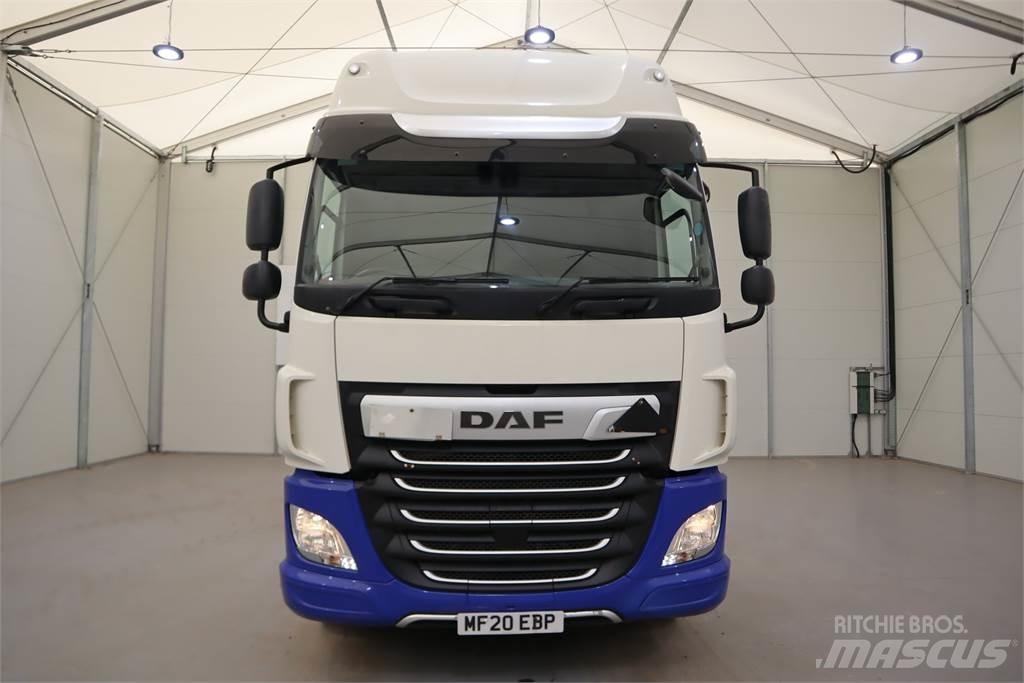 DAF CF530 Vetopöytäautot