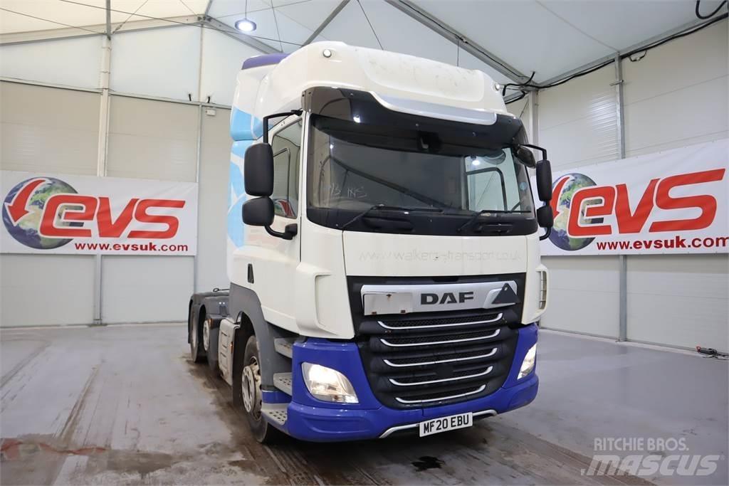 DAF CF530 Vetopöytäautot
