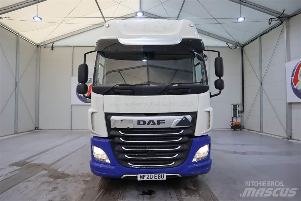 DAF CF530 Vetopöytäautot