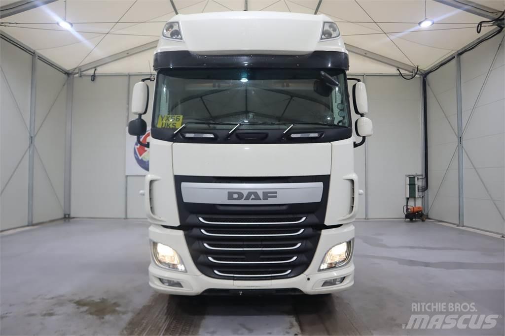 DAF XF510 Vetopöytäautot