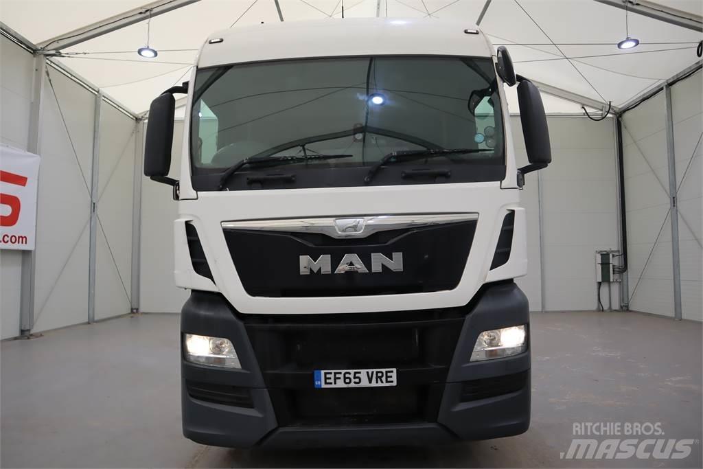 MAN TGX 26.440 Vetopöytäautot