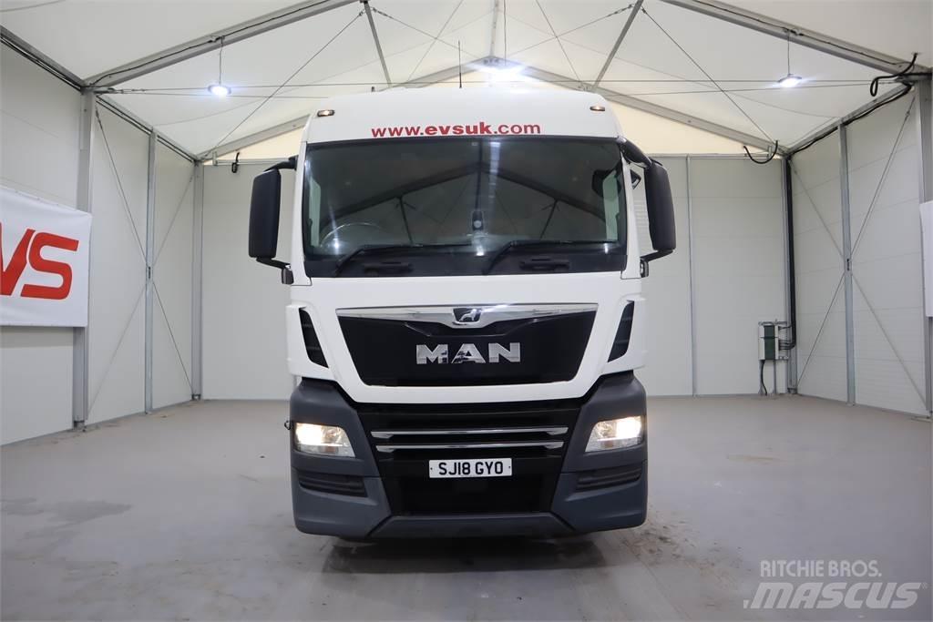 MAN TGX 26.500 Vetopöytäautot