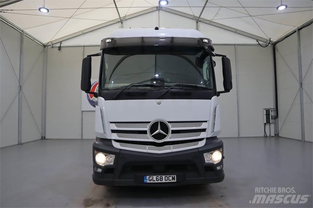 Mercedes-Benz ACTROS 1840 Vetopöytäautot