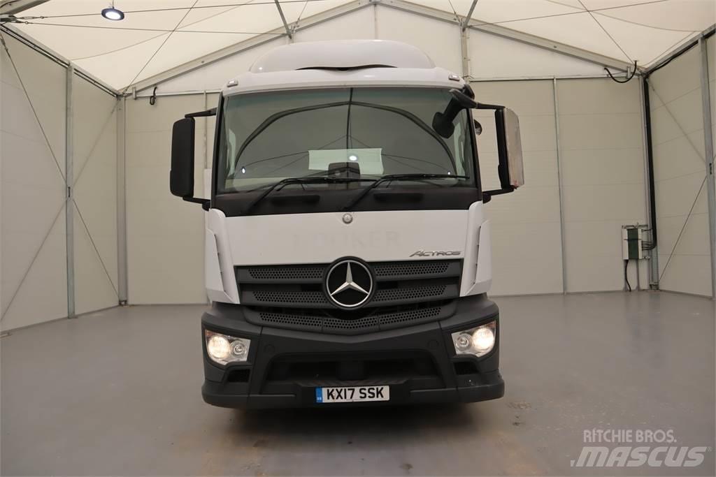 Mercedes-Benz ACTROS 1840 Vetopöytäautot