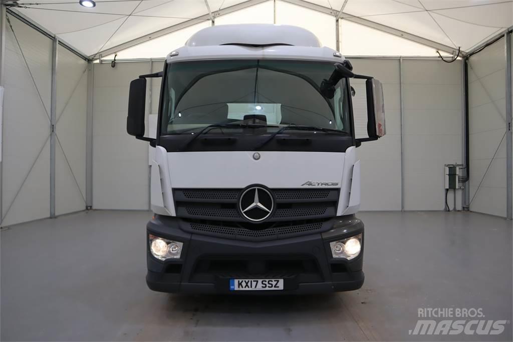 Mercedes-Benz ACTROS 1840 Vetopöytäautot