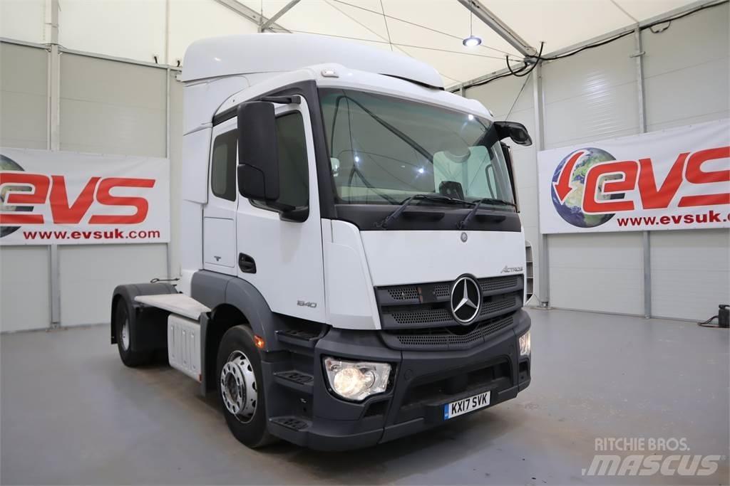 Mercedes-Benz Actros 1840 Vetopöytäautot
