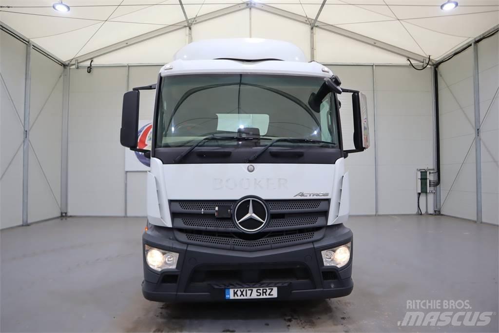 Mercedes-Benz Actros 1840 Vetopöytäautot
