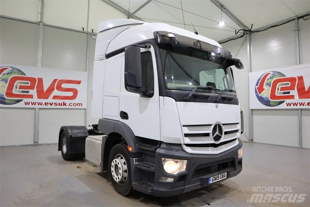 Mercedes-Benz Actros 1840 Vetopöytäautot