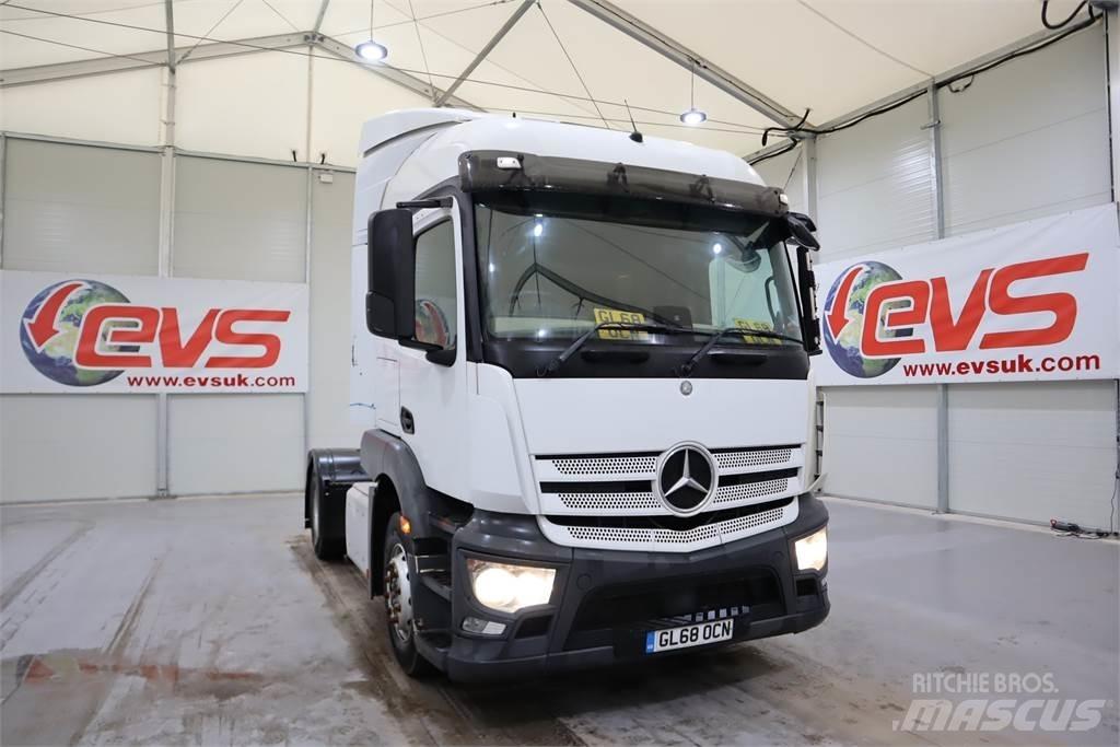 Mercedes-Benz Actros 1840 Vetopöytäautot
