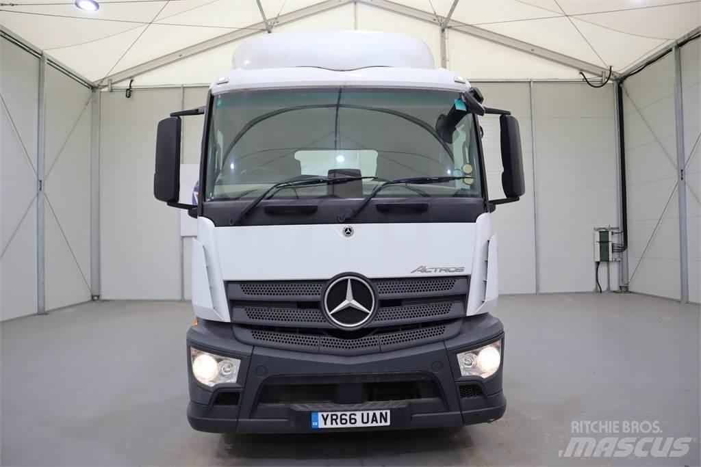 Mercedes-Benz Actros 1840 Vetopöytäautot